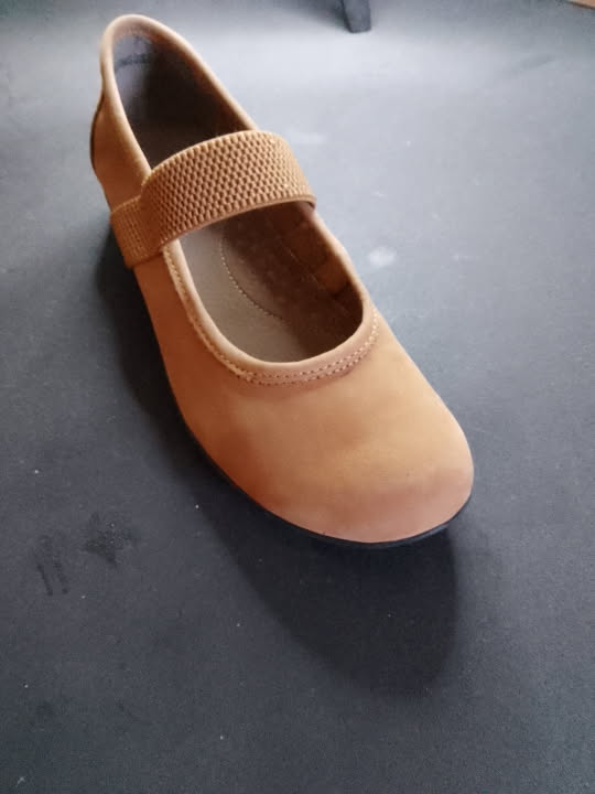 Spring Step Distinguish Casual Walker