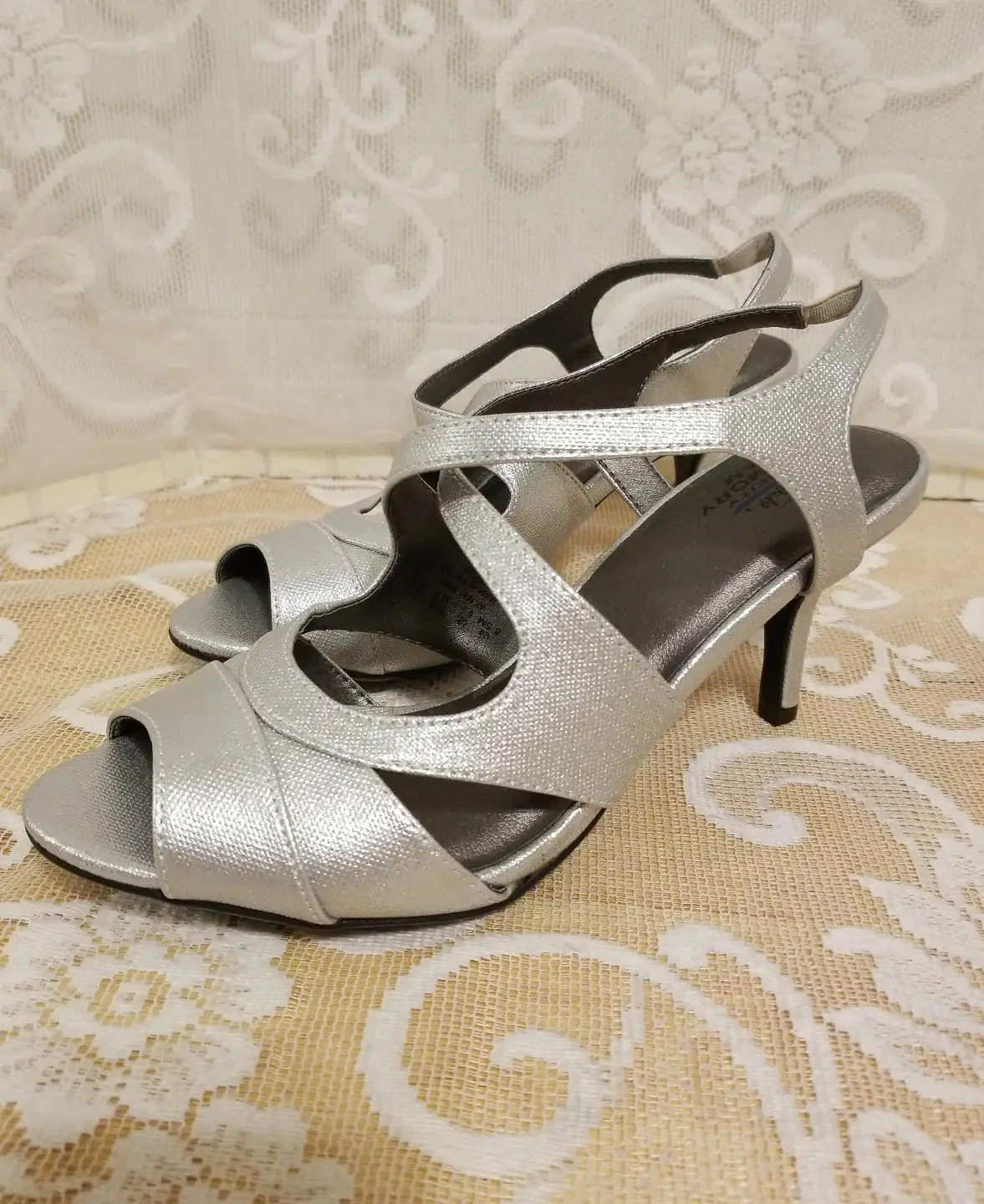 Life Stride Note Dress Sandals