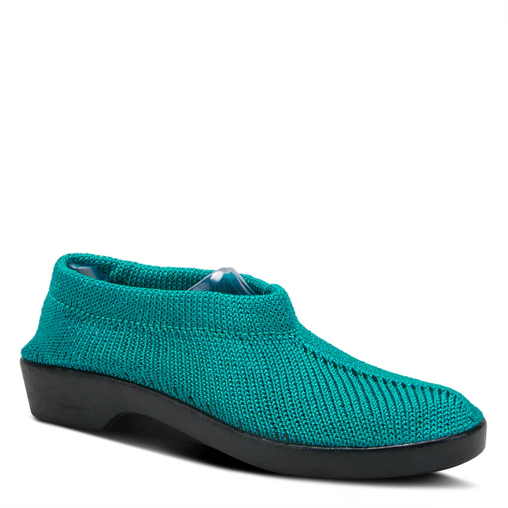 Spring-Step-Womens-Tender