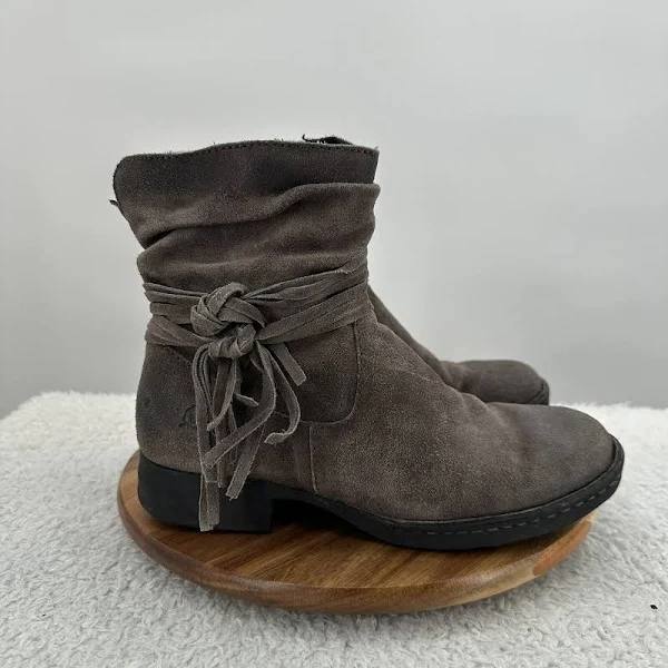 Born Womens Cross Boot
