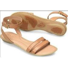 Born Women's Mai Easy Sandal