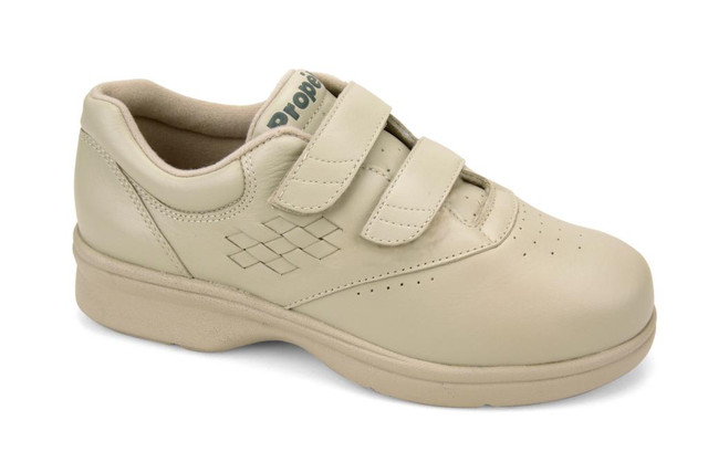 propet-vista-walker-strap